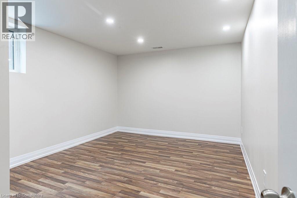 173 West 32nd Street, Hamilton, Ontario  L9C 5H1 - Photo 32 - 40748638