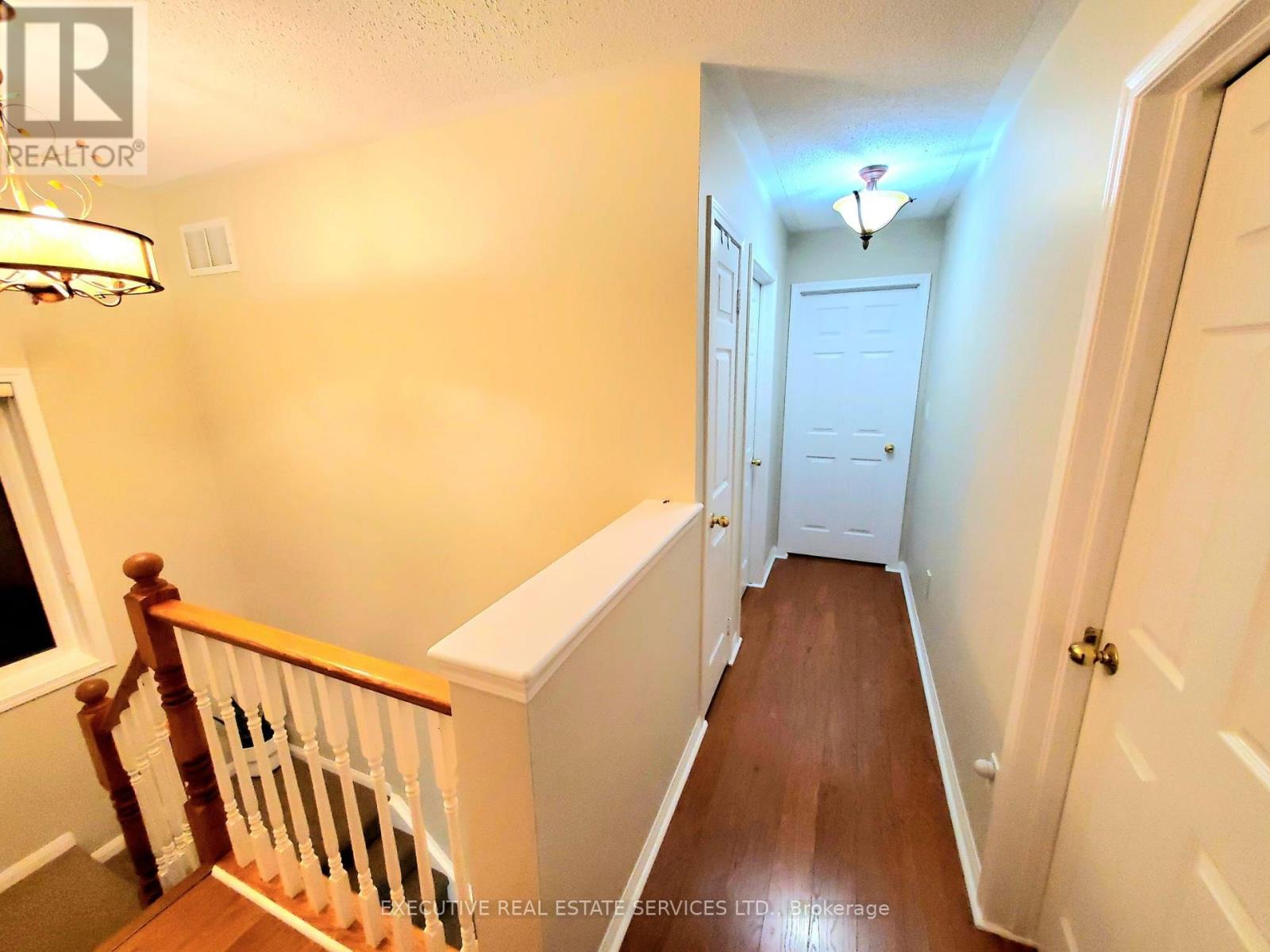 63 Jessop Drive, Brampton, Ontario  L7A 3N4 - Photo 3 - W12273858