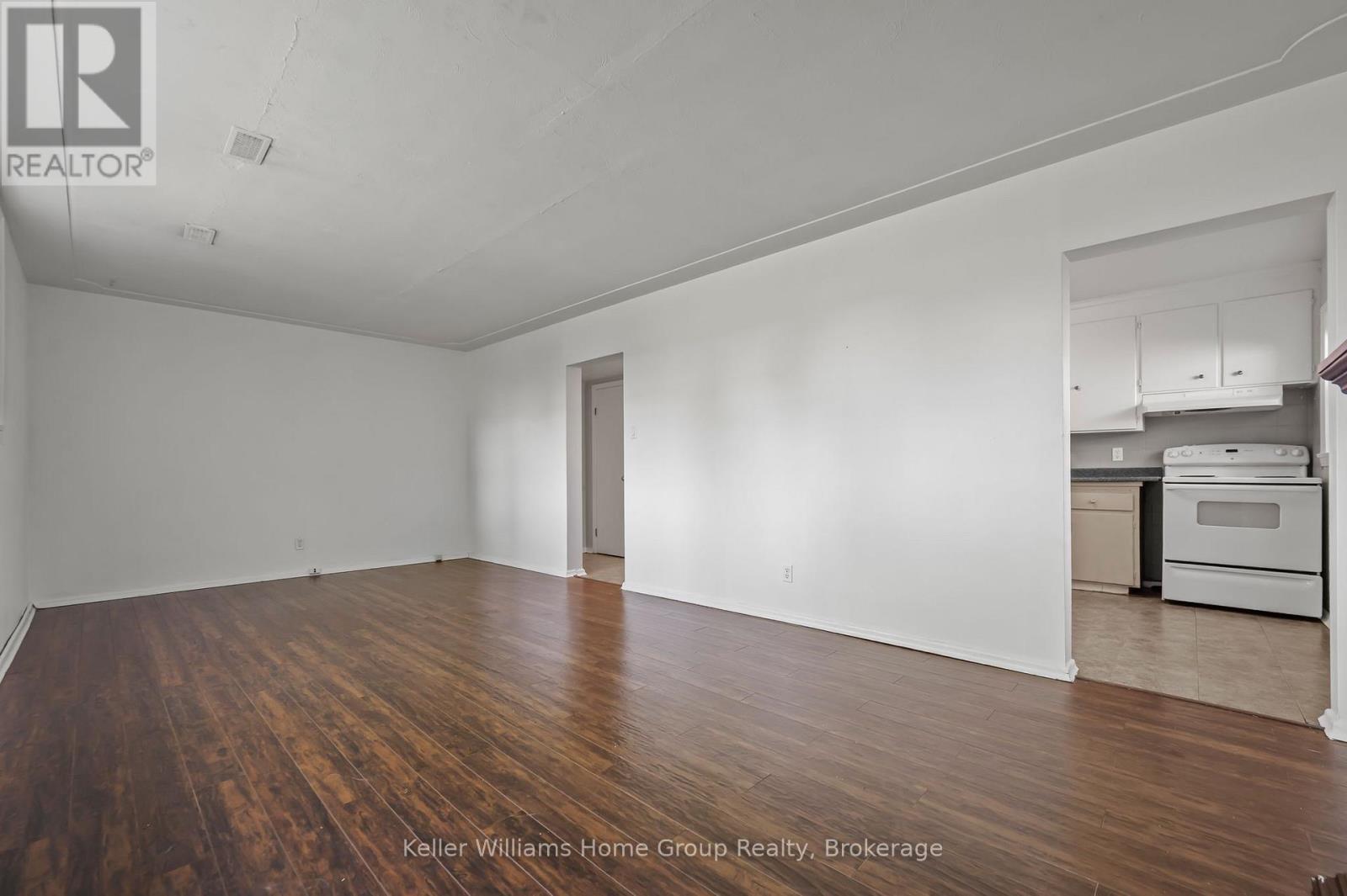 228 Connaught Street, Kitchener, Ontario  N2C 1B3 - Photo 20 - X12273907