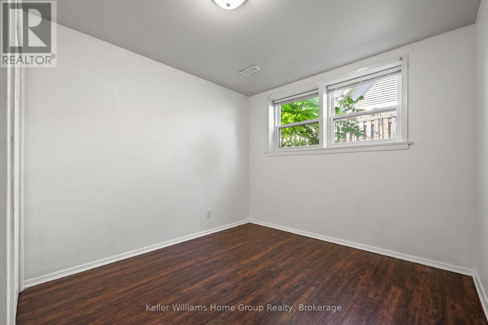 228 Connaught Street, Kitchener, Ontario  N2C 1B3 - Photo 22 - X12273907