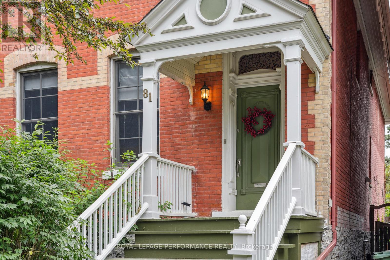Property at 81 MACKAY STREET image 2