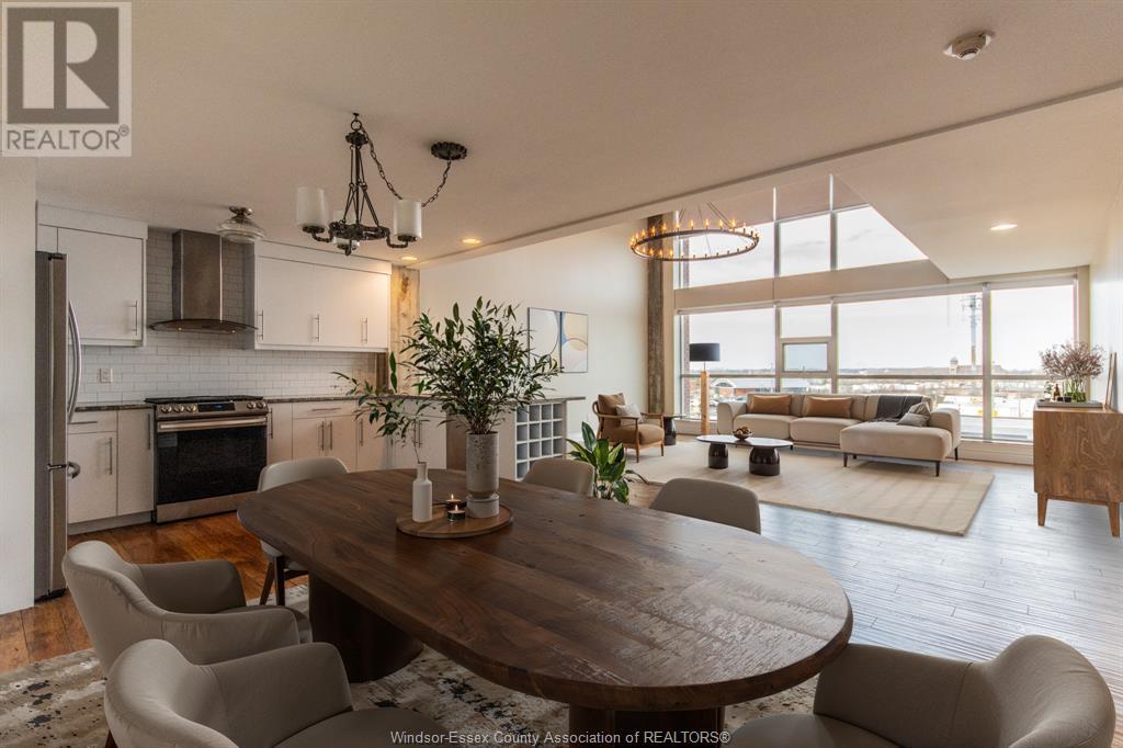 Property at 2175 WYANDOTTE STREET East Unit# 303 image 3