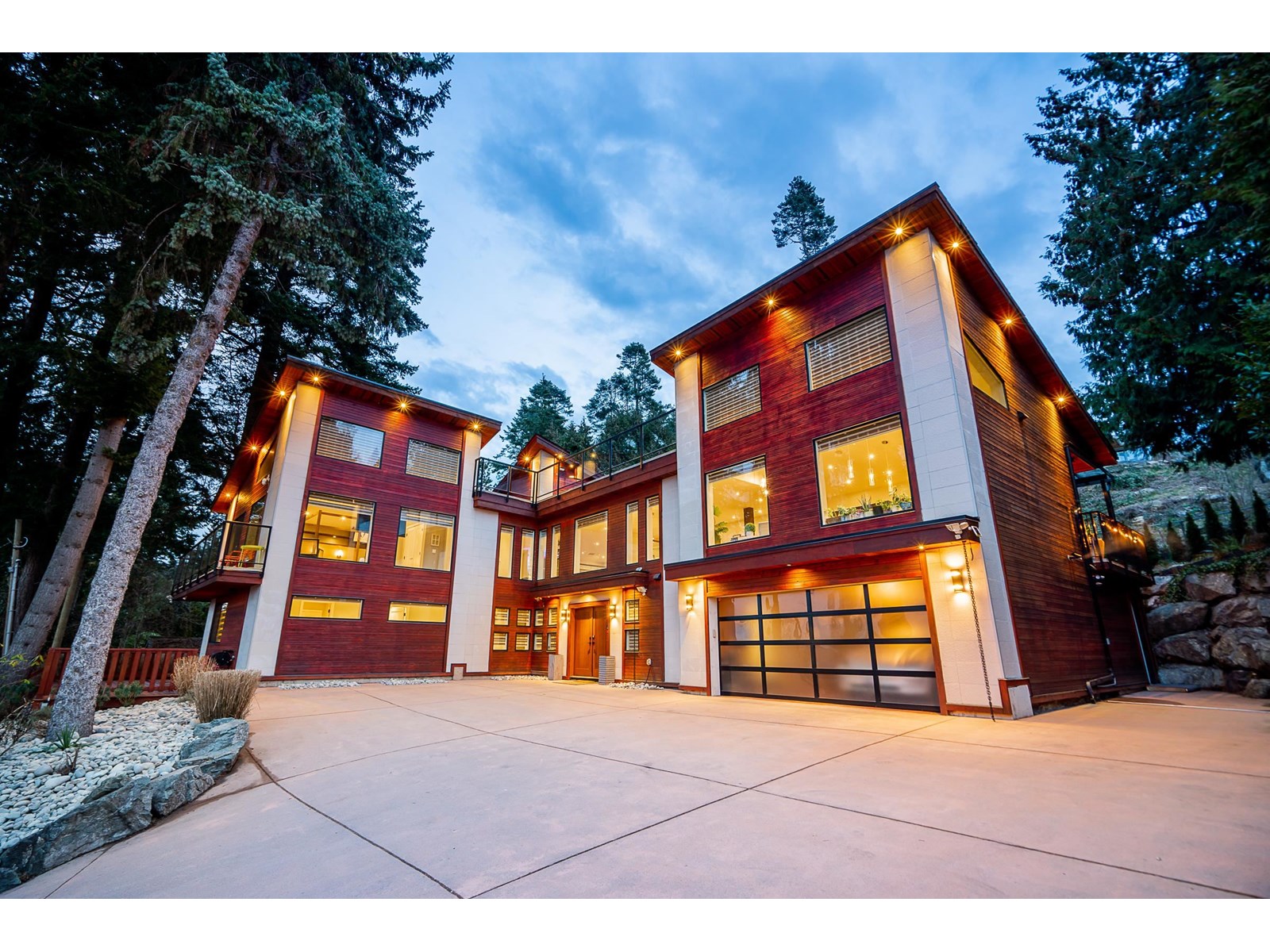 2800 BAYVIEW STREET, surrey, British Columbia