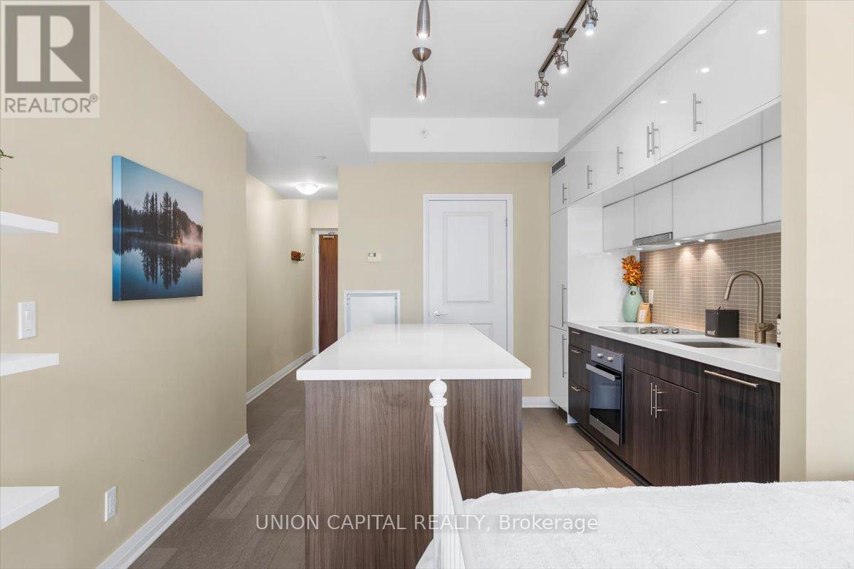 2803 - 8 Mercer Street, Toronto, Ontario  M5V 0C4 - Photo 7 - C12273936