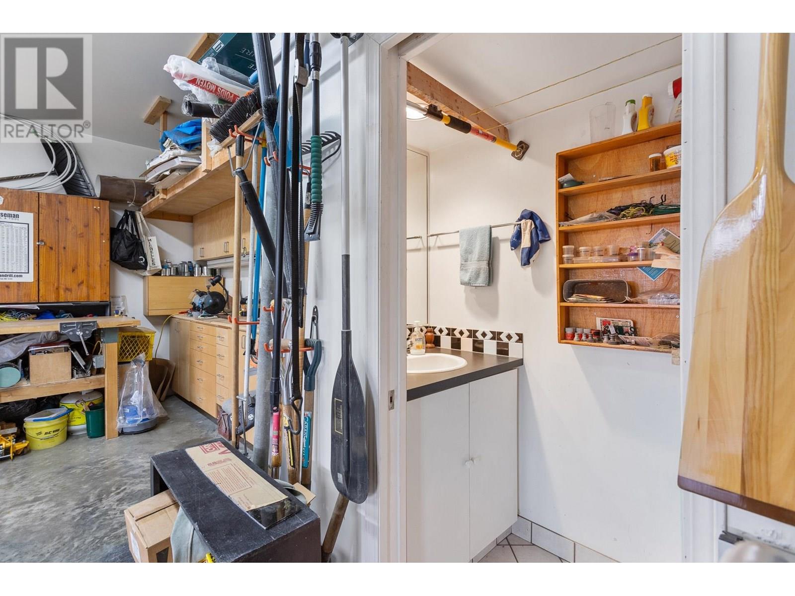 2920 Walton Avenue, Coquitlam, British Columbia  V3B 2W3 - Photo 34 - R3011475