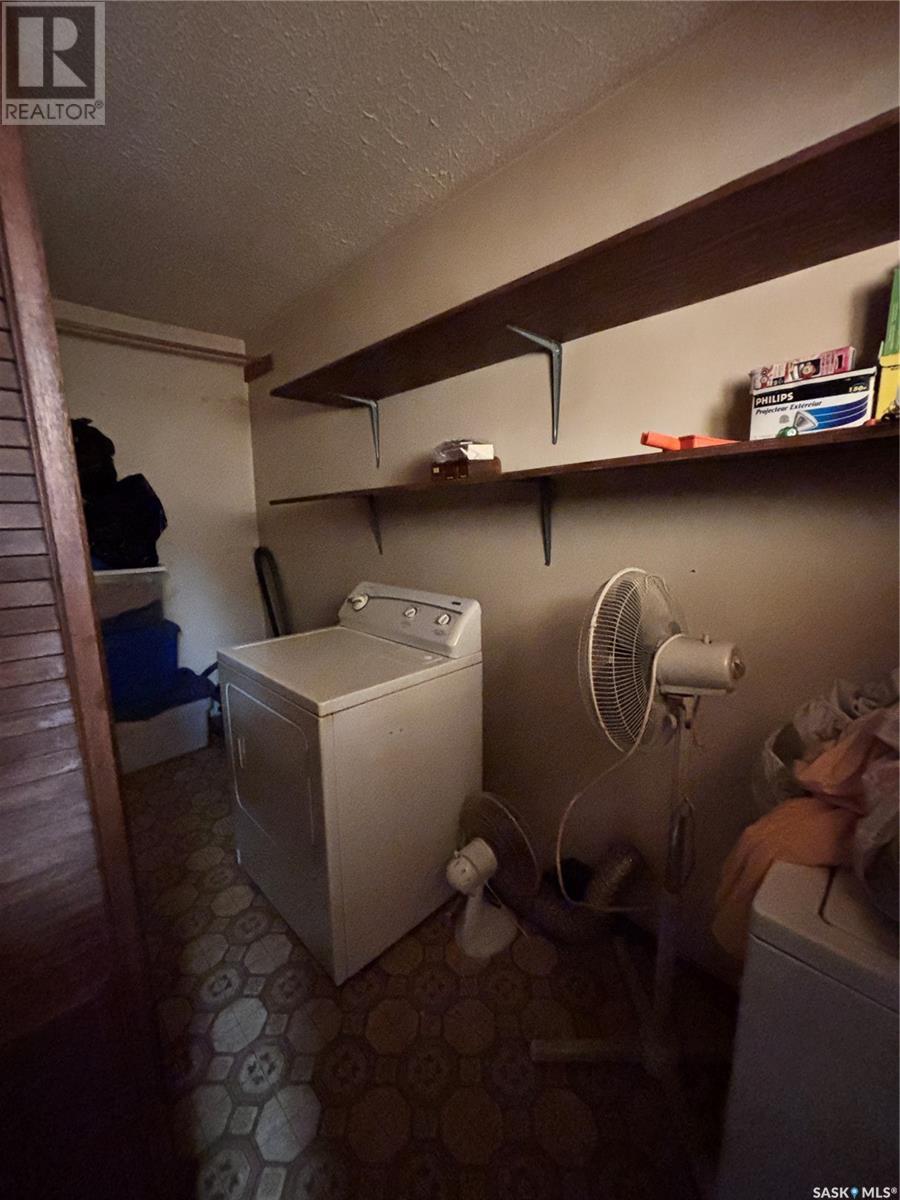 108 2nd Avenue S, Macrorie, Saskatchewan  S0L 2E0 - Photo 13 - SK012102