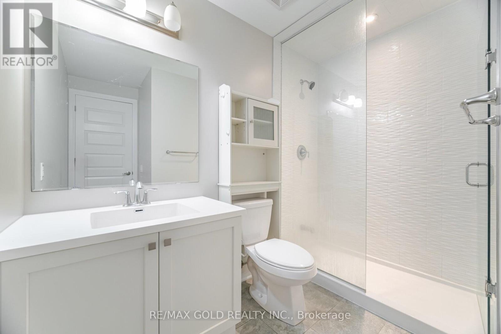 202 - 95 Dundas Street W, Oakville (Go Glenorchy), Ontario  L6M 5N4 - Photo 12 - W12273984