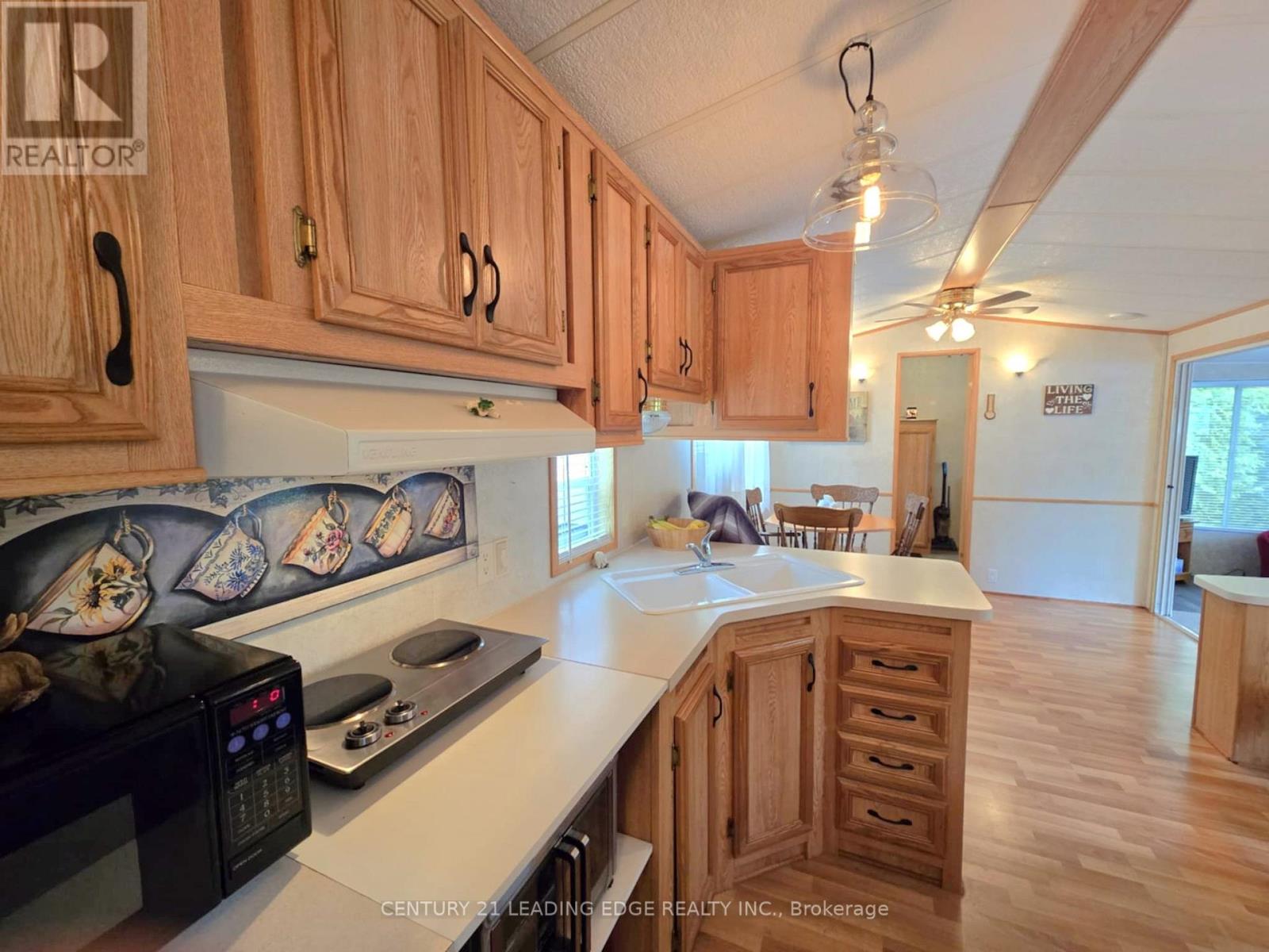 177 - 2152 County Road 36, Kawartha Lakes, Ontario  K0M 1L0 - Photo 11 - X12273913