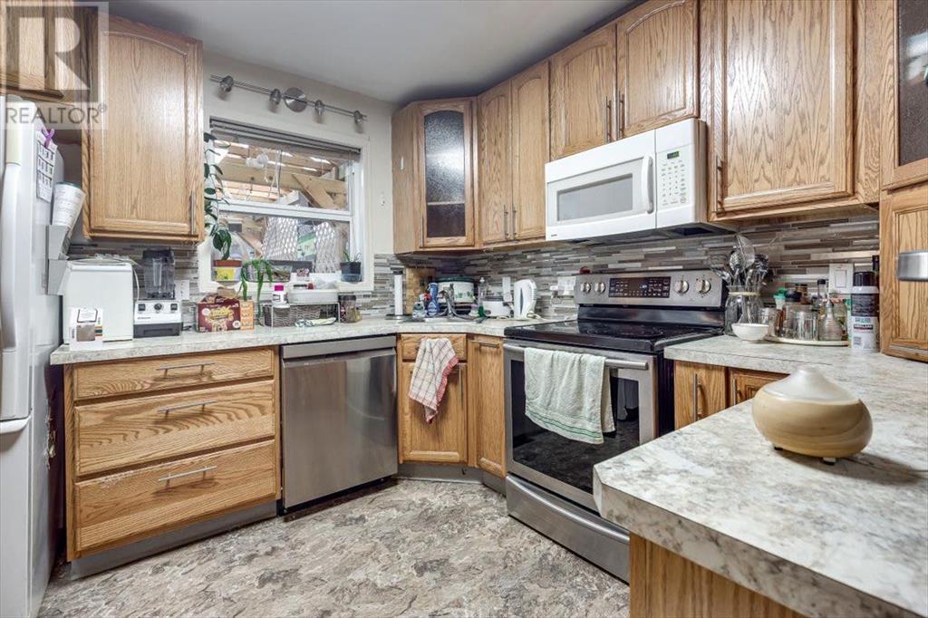 5029 53 Street, Rocky Mountain House, Alberta  T4T 0C3 - Photo 10 - A2221701