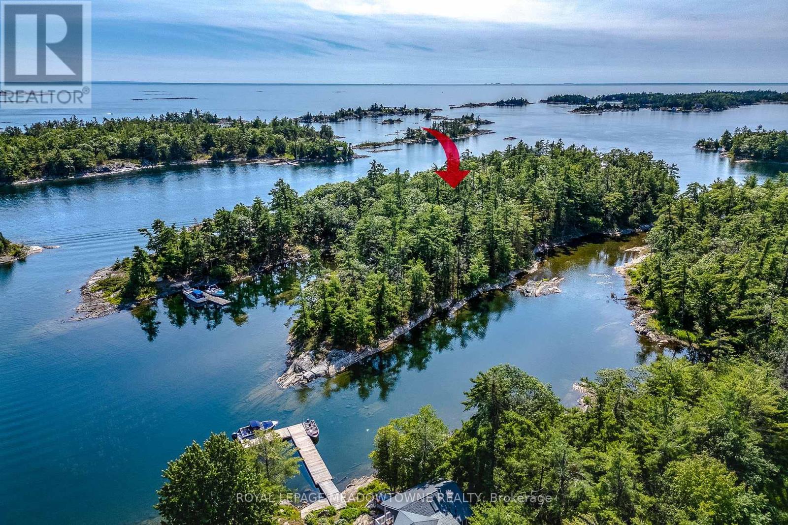 1 GB466 ISLAND AKA TOWER ISLAND, The Archipelago, Ontario