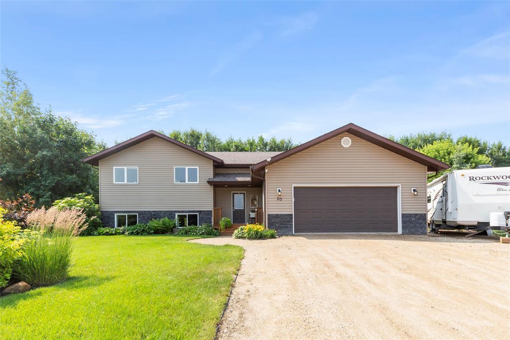 20 Dube Street, La Broquerie, Manitoba  R0A 0W0 - Photo 0 - 202517120