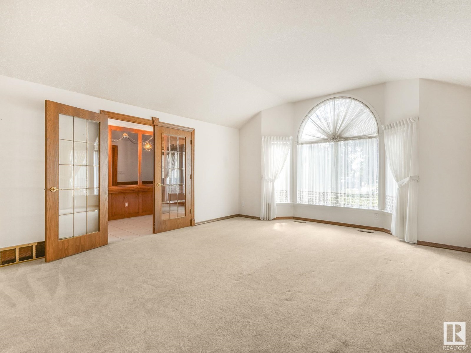 Property at 1820 BEARSPAW RD W NW image 2