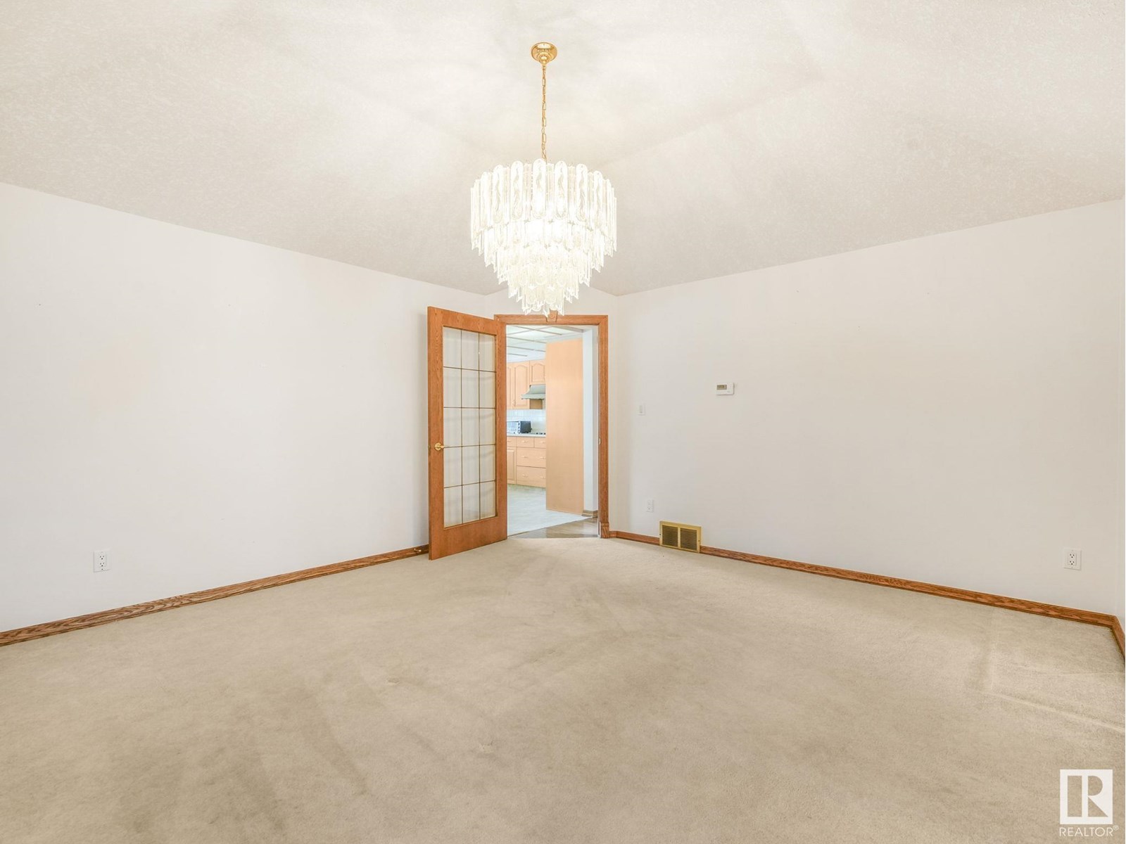 Property at 1820 BEARSPAW RD W NW image 3