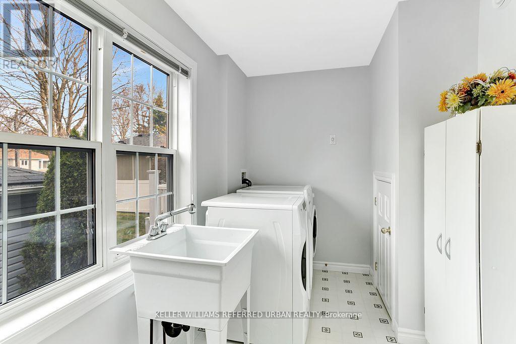 259 Pleasant Boulevard, Georgina, Ontario  L4P 2S7 - Photo 15 - N12274005