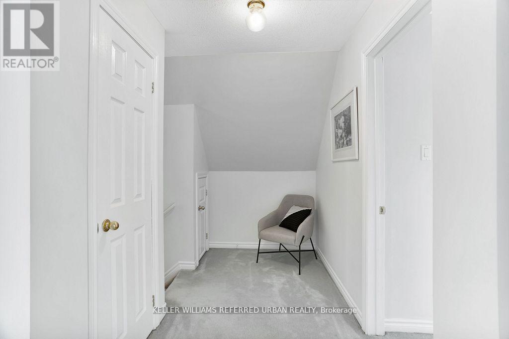 259 Pleasant Boulevard, Georgina, Ontario  L4P 2S7 - Photo 17 - N12274005