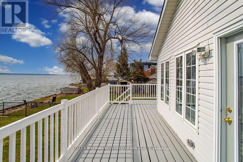259 Pleasant Boulevard, Georgina, Ontario  L4P 2S7 - Photo 29 - N12274005