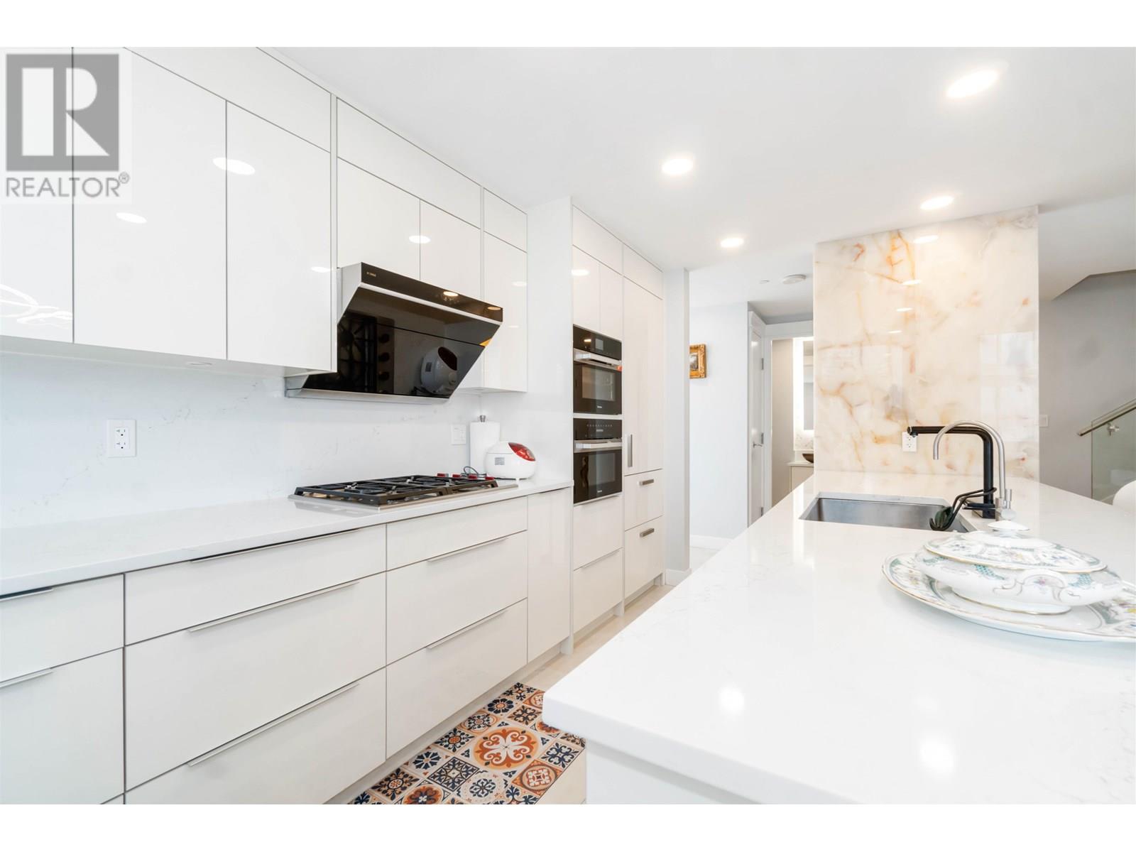 803 5131 Brighouse Way, Richmond, British Columbia  V7C 0A6 - Photo 6 - R3024960