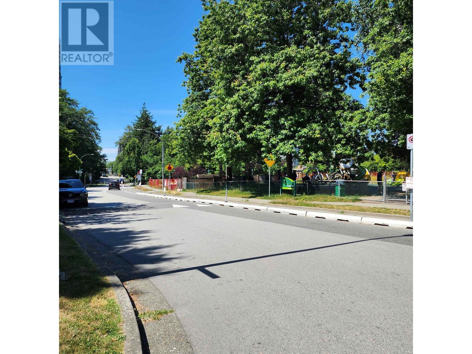 13 7128 18th Avenue, Burnaby, British Columbia  V3N 1H1 - Photo 8 - R3025023