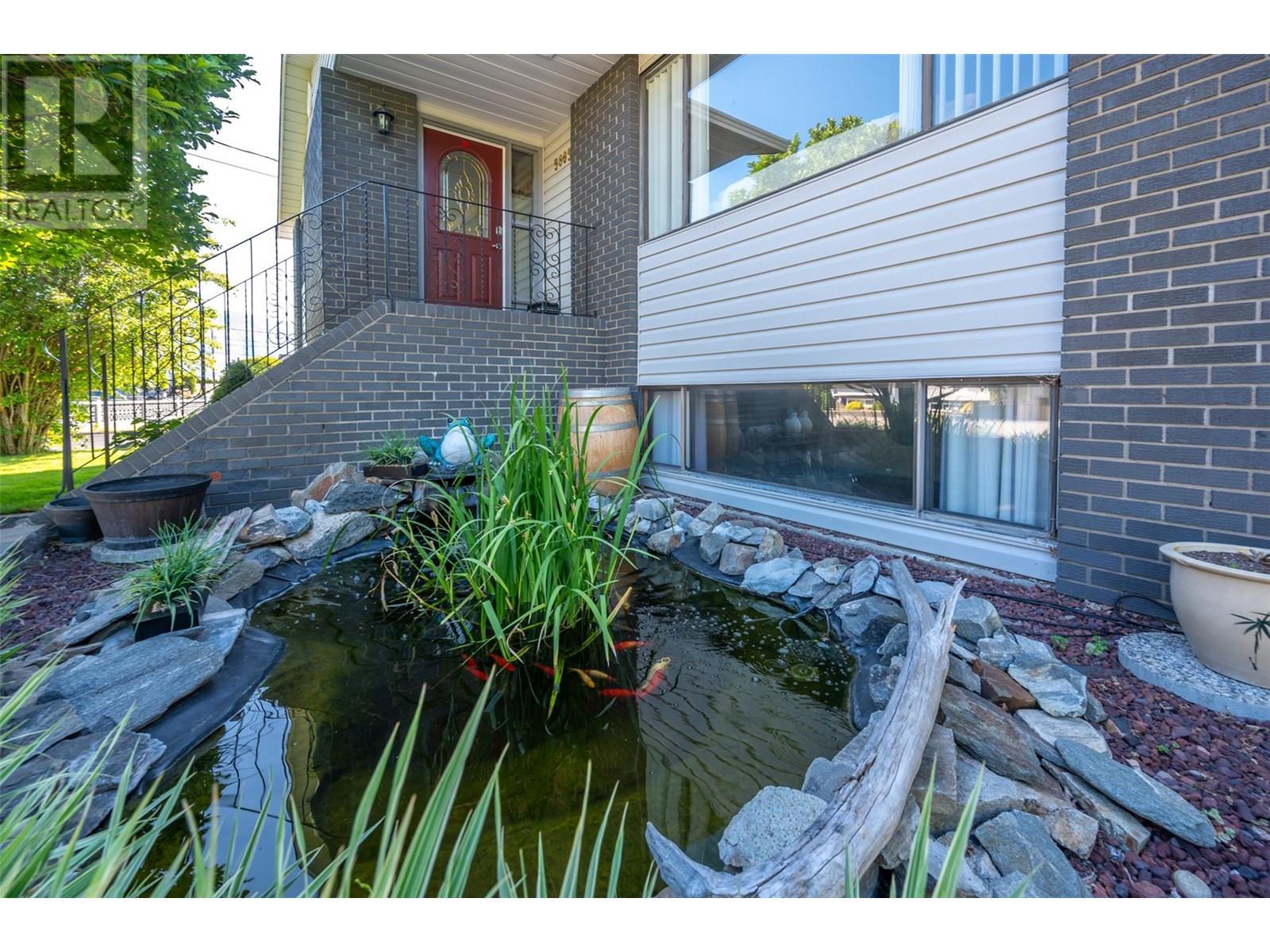 Property at 5863 Fairview Place Place Lot# Lot 5 image 3