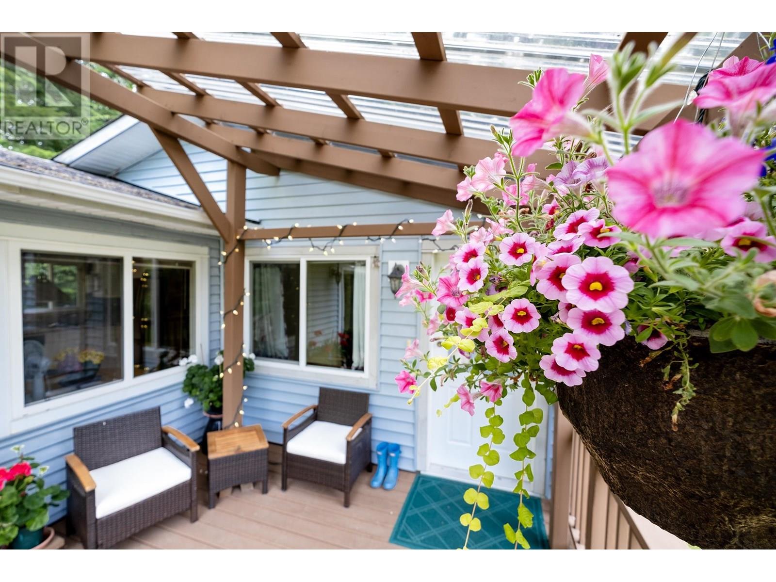 Property at 1632 PELL ROAD image 4