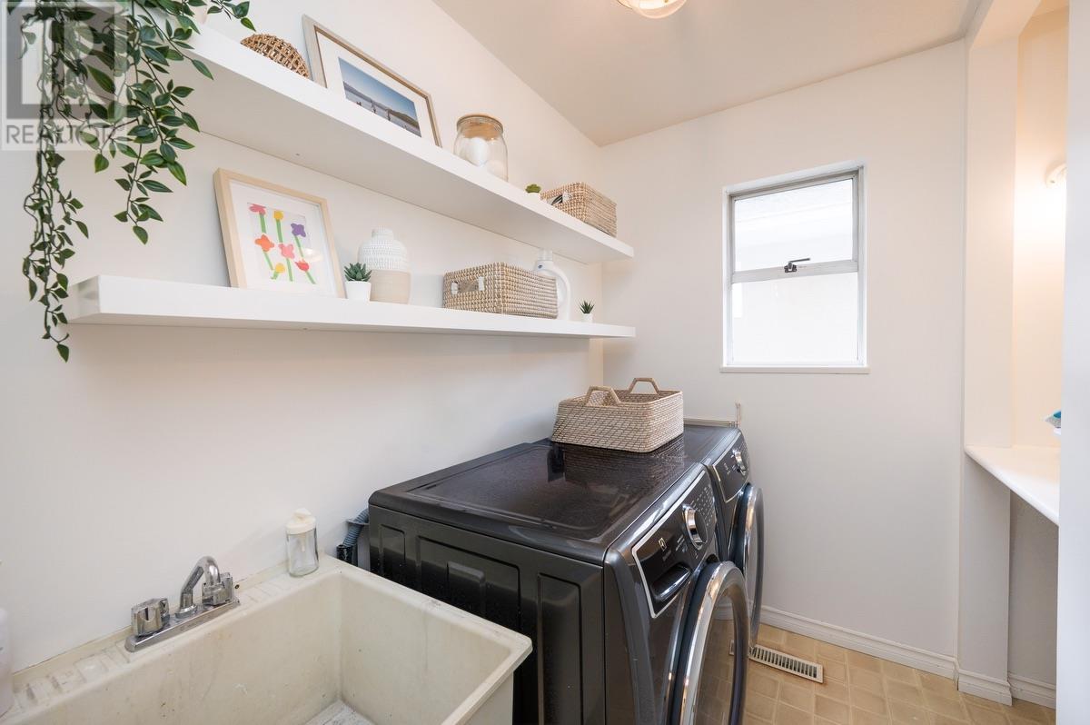 3338 Mahon Avenue, North Vancouver, British Columbia  V7N 3T5 - Photo 21 - R3024984
