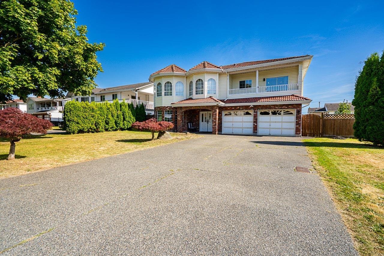 Property at 12276 75A AVENUE image 2