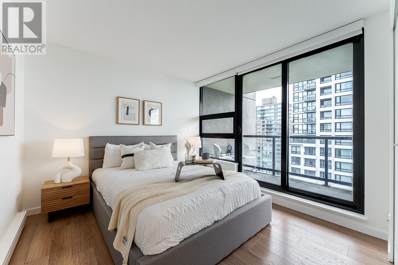 Listing Picture 16 of 33 : 2902 977 MAINLAND STREET, Vancouver / 溫哥華 - 魯藝地產 Yvonne Lu Group - MLS Medallion Club Member