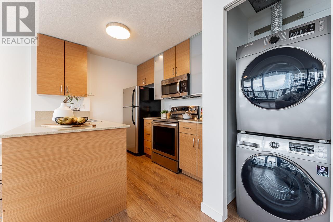 Listing Picture 20 of 33 : 2902 977 MAINLAND STREET, Vancouver / 溫哥華 - 魯藝地產 Yvonne Lu Group - MLS Medallion Club Member