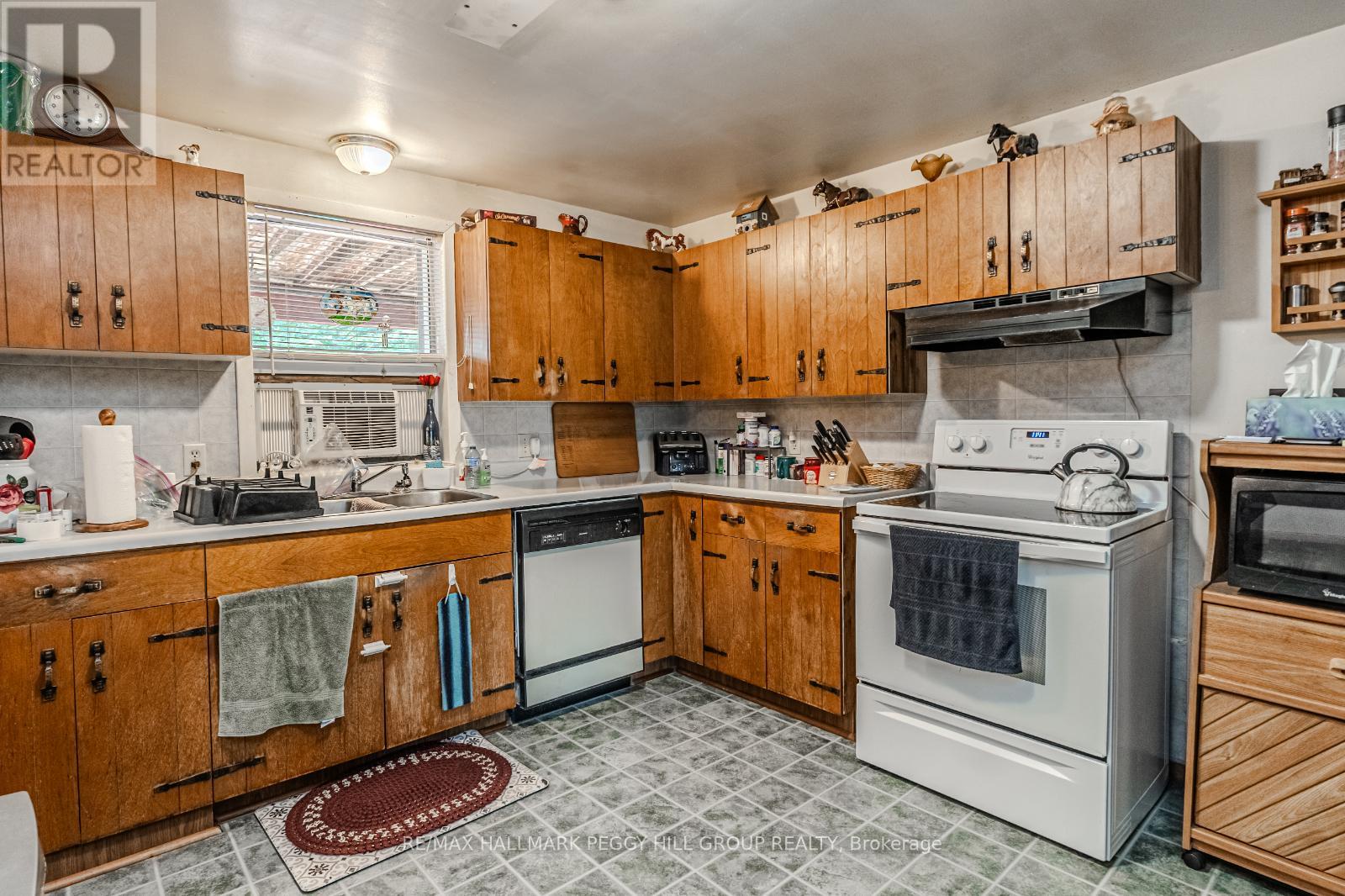 6134 County Road 13, Adjala-Tosorontio, Ontario  L0M 1J0 - Photo 5 - N12260971