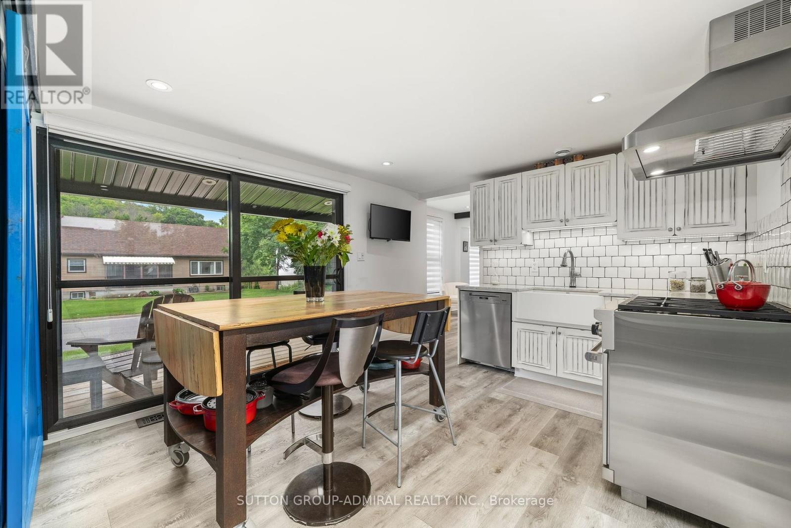 Property at 53 YORK STREET image 4