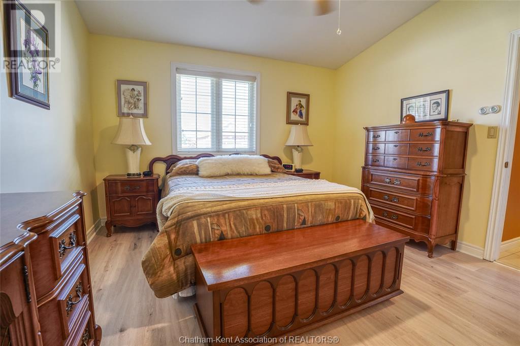20 Mcintosh Avenue, Chatham, Ontario  N7M 6M1 - Photo 10 - 25015873