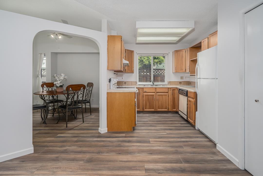 14522 92 Avenue, Surrey, British Columbia  V3R 7L2 - Photo 8 - R3024941