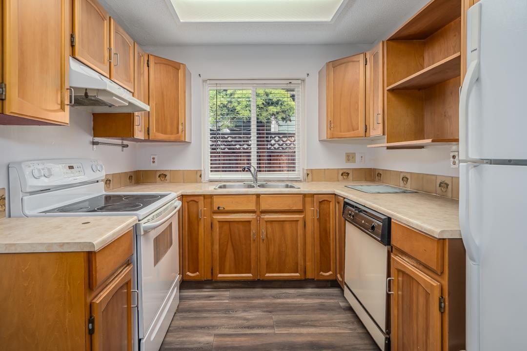 14522 92 Avenue, Surrey, British Columbia  V3R 7L2 - Photo 10 - R3024941