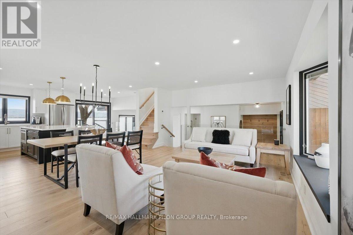 584 Bayview Drive, Ottawa, Ontario  K0A 3M0 - Photo 8 - X12274138
