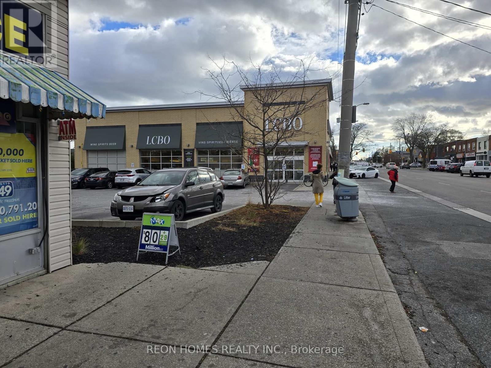 1015 Coxwell Avenue, Toronto (East York), Ontario  M4C 3G4 - Photo 17 - E12274123
