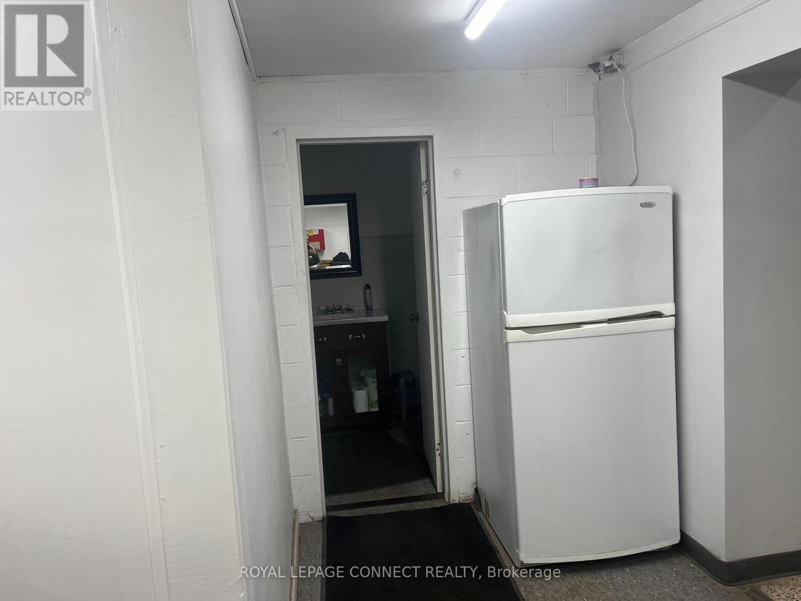Unit B - 221 Westney Road, Ajax, Ontario  L1S 2C9 - Photo 5 - E12274247