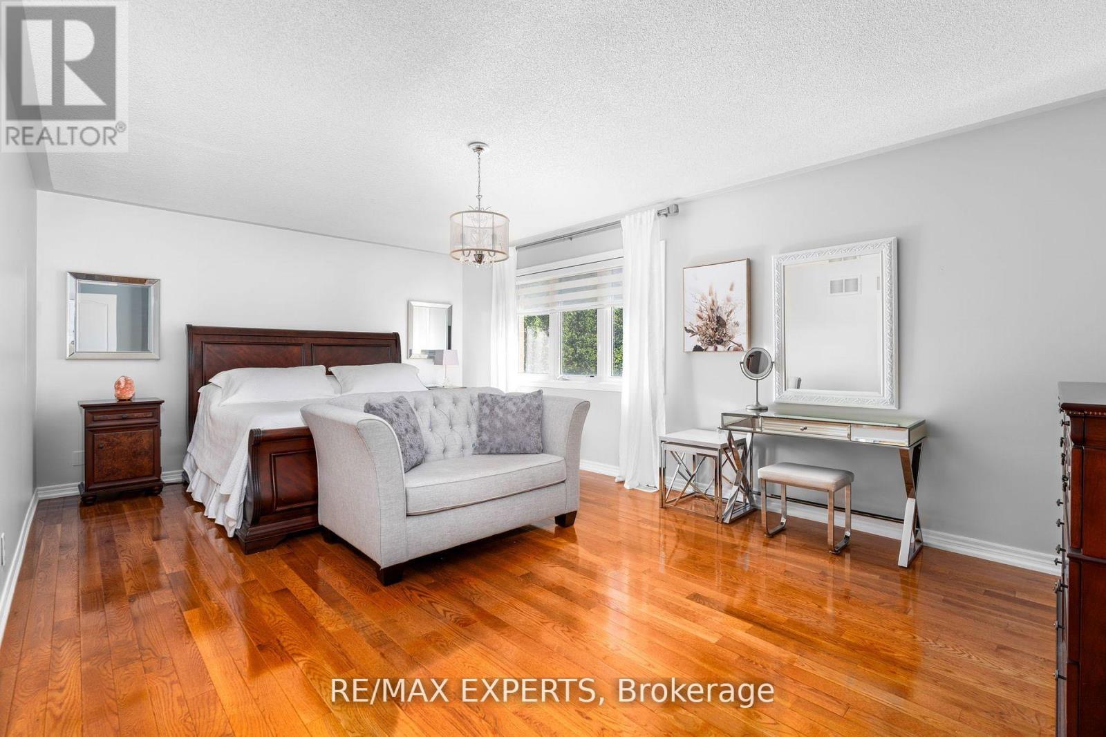 170 Ivy Jay Crescent, Aurora, Ontario  L4G 0E9 - Photo 14 - N12274130