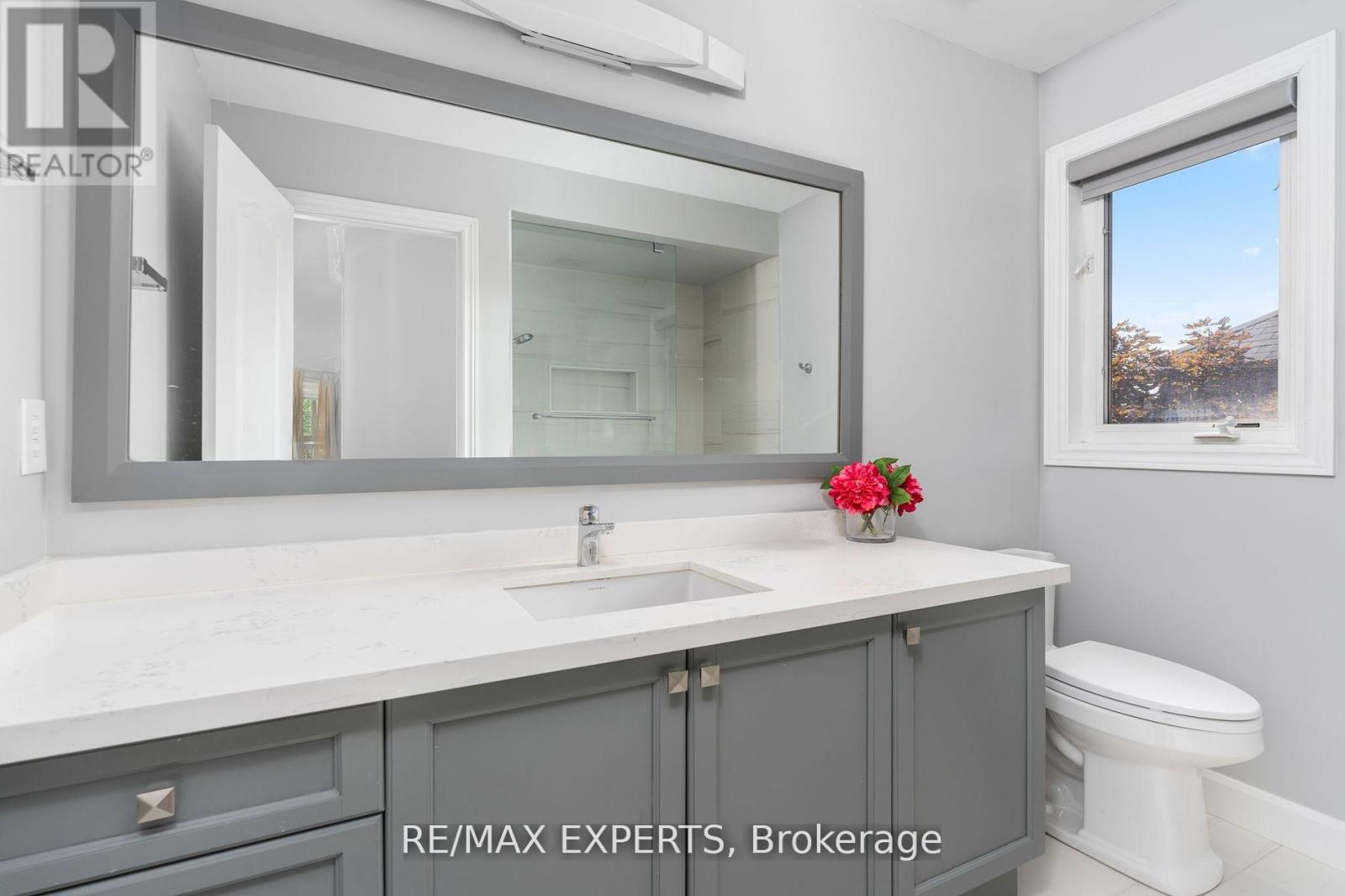 170 Ivy Jay Crescent, Aurora, Ontario  L4G 0E9 - Photo 19 - N12274130