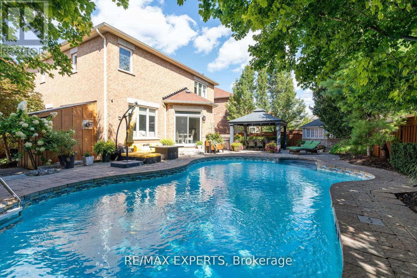 170 Ivy Jay Crescent, Aurora, Ontario  L4G 0E9 - Photo 33 - N12274130