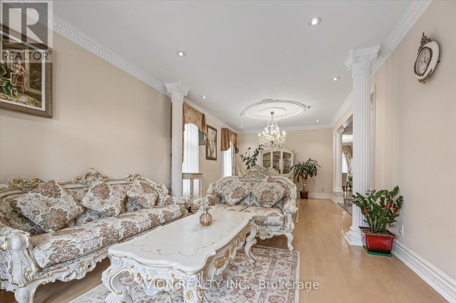 Property at 55 FRYBROOK CRESCENT image 2