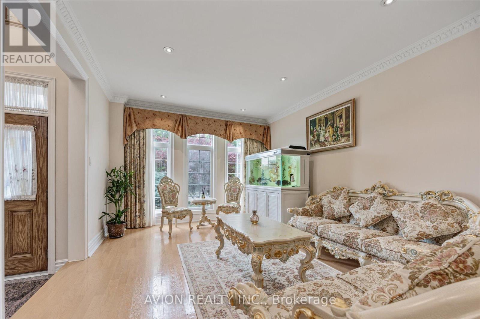 Property at 55 FRYBROOK CRESCENT image 5
