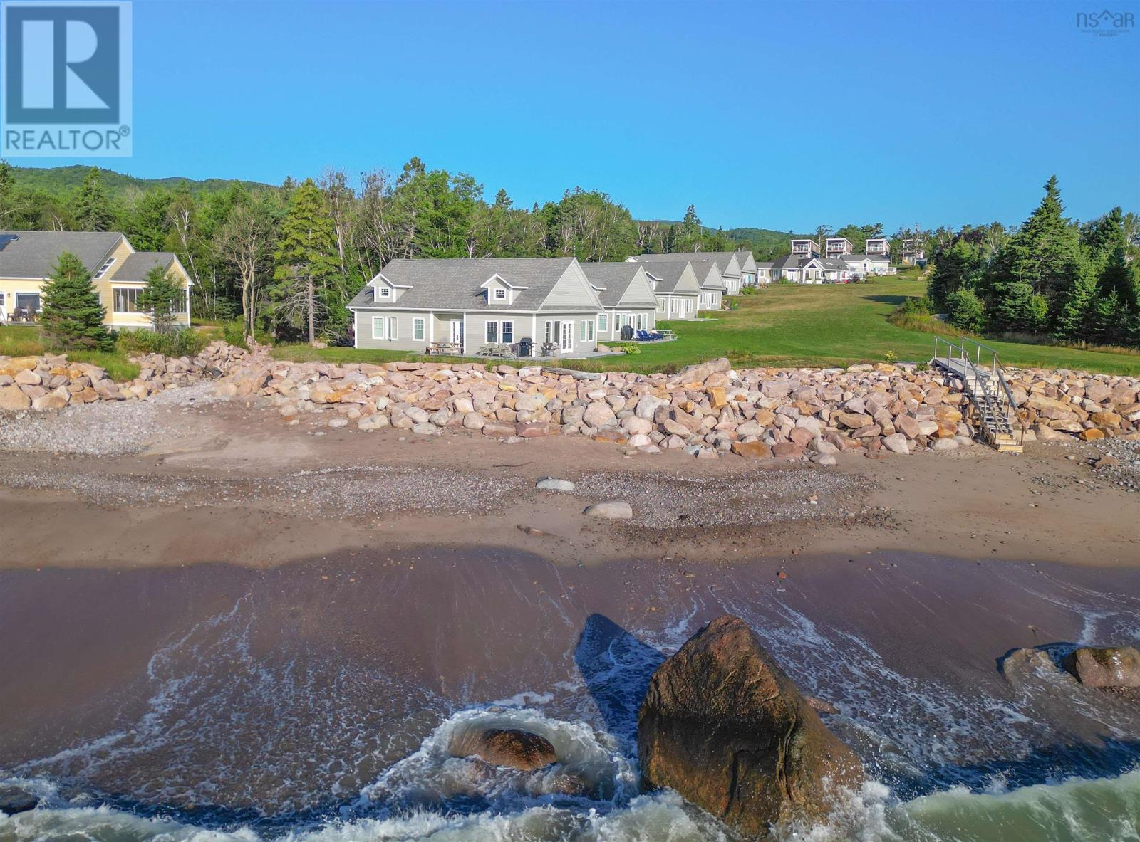 36785 Cabot Trail, Ingonish, Nova Scotia  B0K 1K0 - Photo 2 - 202517134