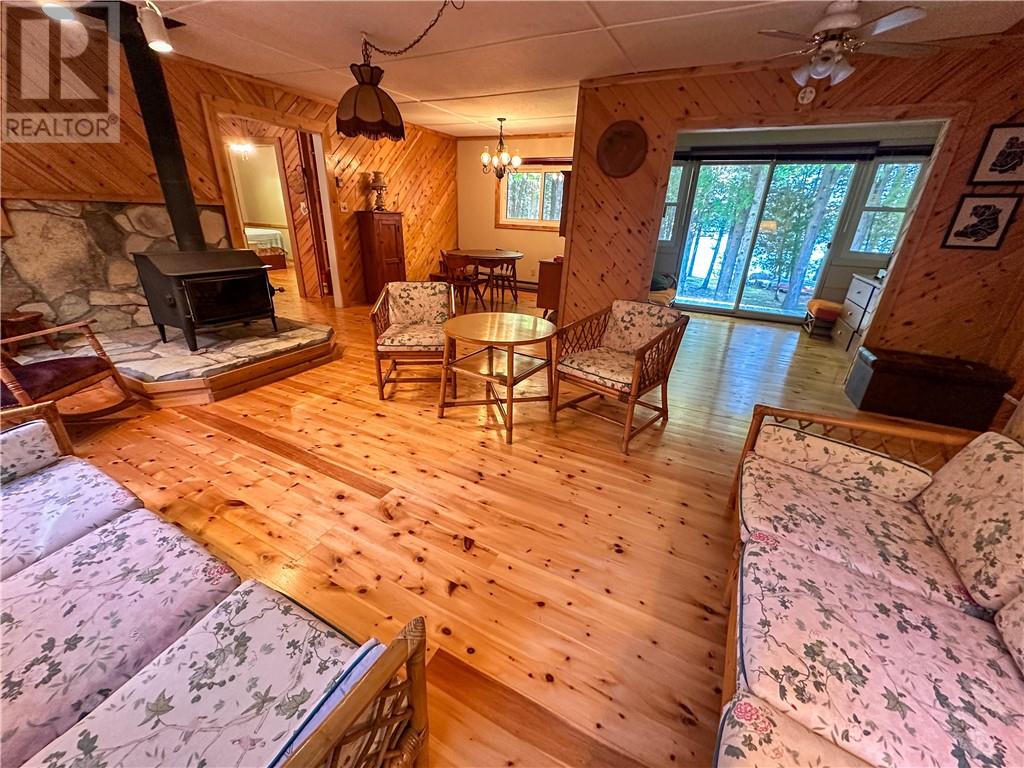 1278 Ice Lake Drive, Manitoulin Island, Ontario  P0P 1H0 - Photo 16 - 2119624