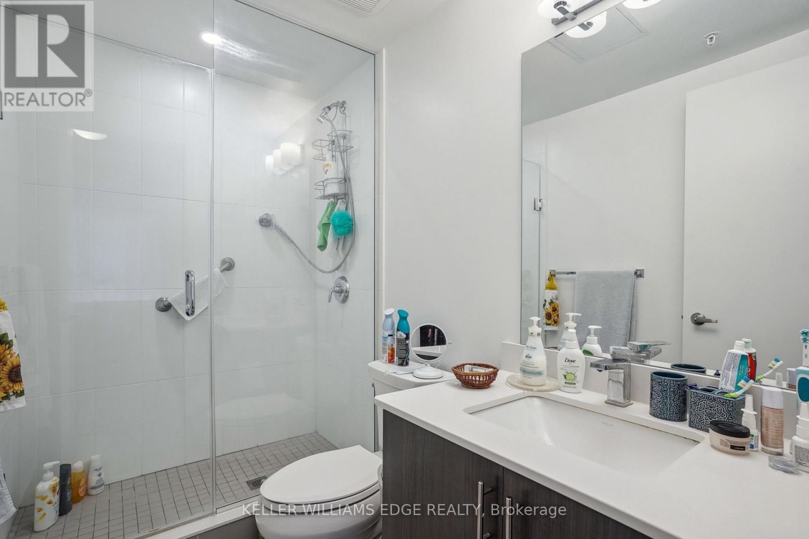 309 - 550 North Service Road, Grimsby, Ontario  L3M 4E8 - Photo 18 - X12274238