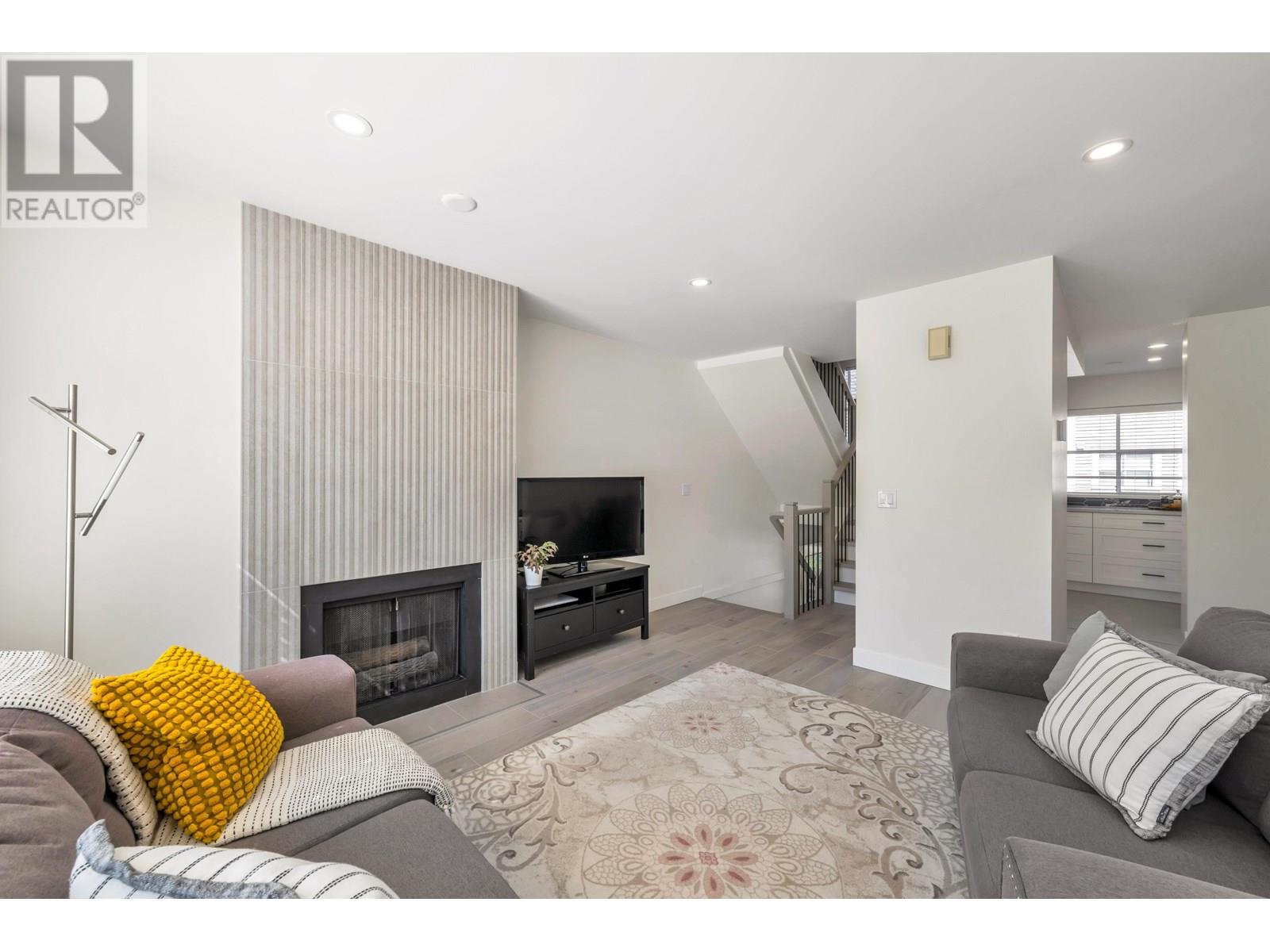 Property at 20 2450 HAWTHORNE AVENUE image 5