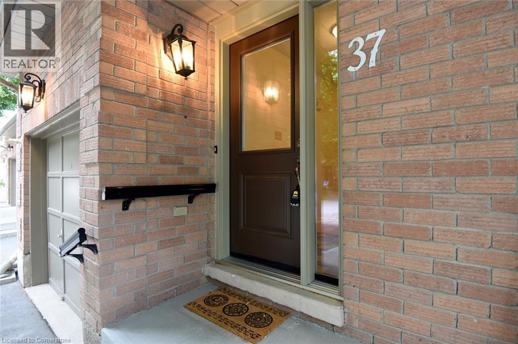 Property at 26 MOSS Boulevard Unit# 37 image 5