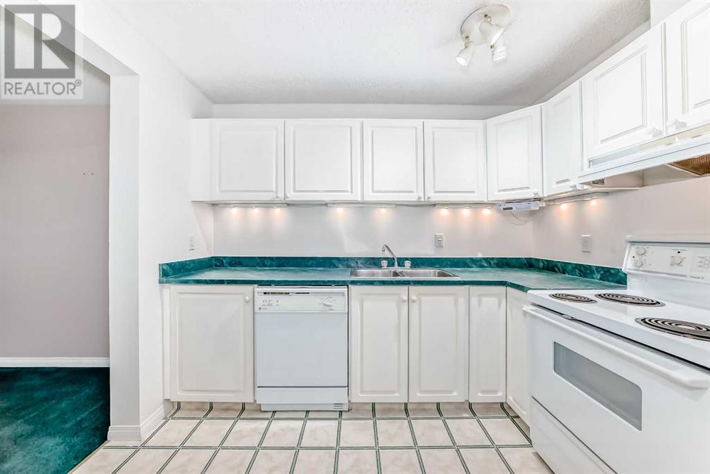 Property at 3301, 393 Patterson Hill SW image 4