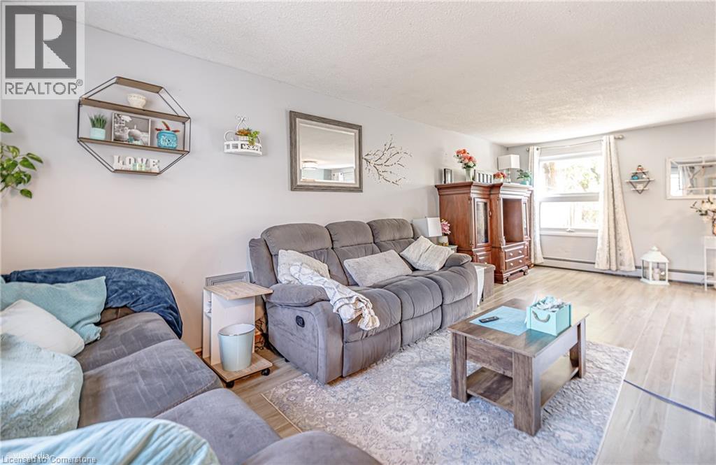 643 Albert Street Unit# 2, Waterloo, Ontario  N2L 3V5 - Photo 11 - 40749371