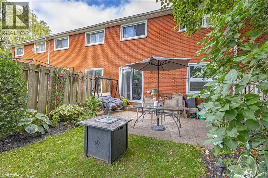 643 Albert Street Unit# 2, Waterloo, Ontario  N2L 3V5 - Photo 25 - 40749371