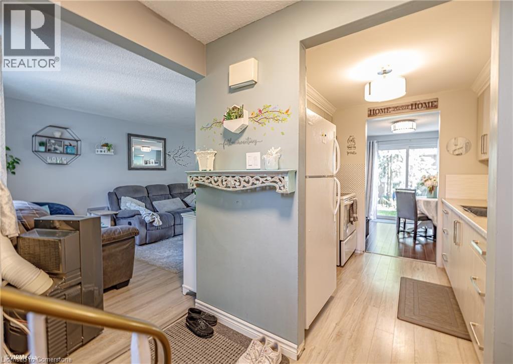 643 Albert Street Unit# 2, Waterloo, Ontario  N2L 3V5 - Photo 9 - 40749371